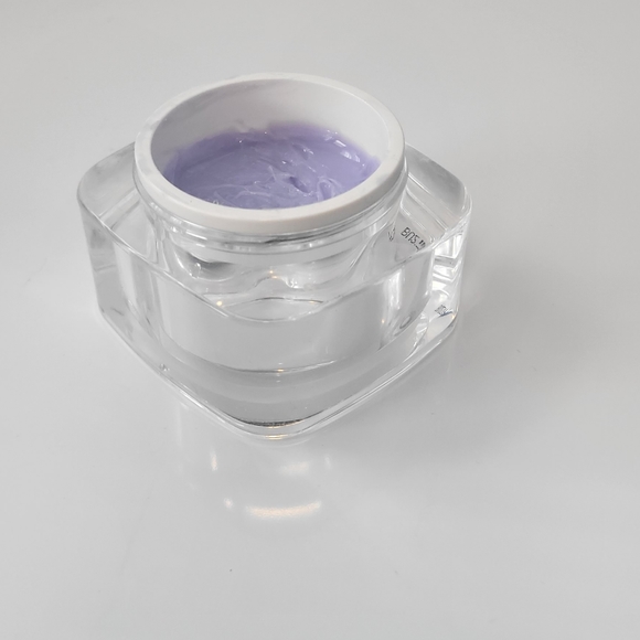 KENRA Platinum Texturizing Taffy 13 - Picture 4 of 6